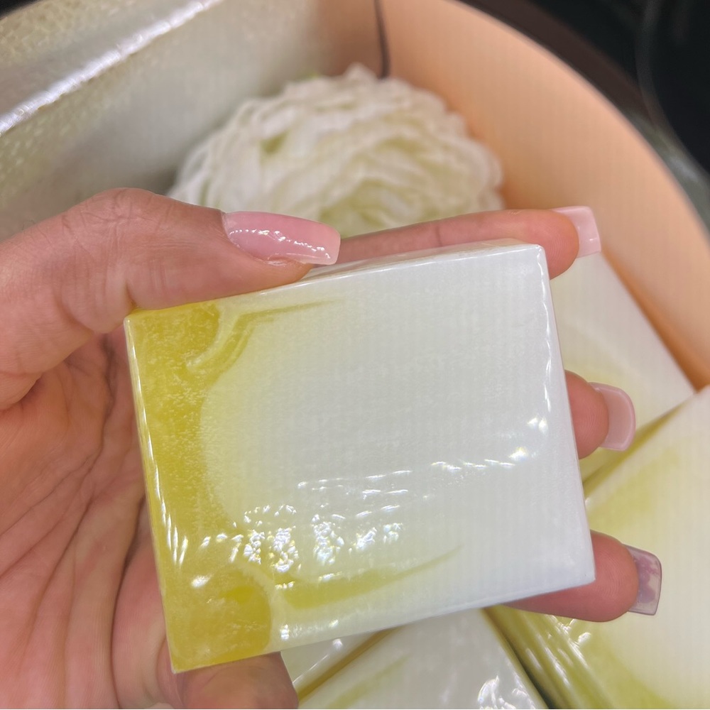 Savon au coco et vitamine c 100g